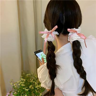 女老板助乡下小伙扶摇直上